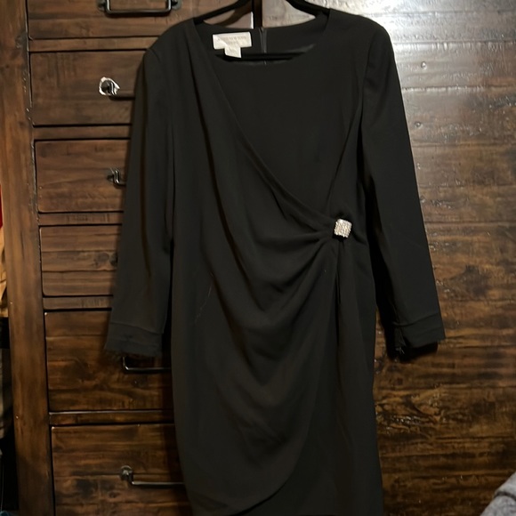 sachin and babi light blue dress NWT Jones New York black beaded neck line sleeveless formal dress women 4  is available for purchase on au PAY Market - Imported Goods Online Store  Co.Ltd main image 1